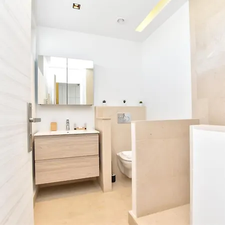Cmg Courcelles Paris